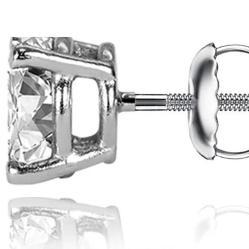 14K w/screws 1ct Diamond Pair. .50ct each 1/2ct each white Gold - Picture 7 of 12